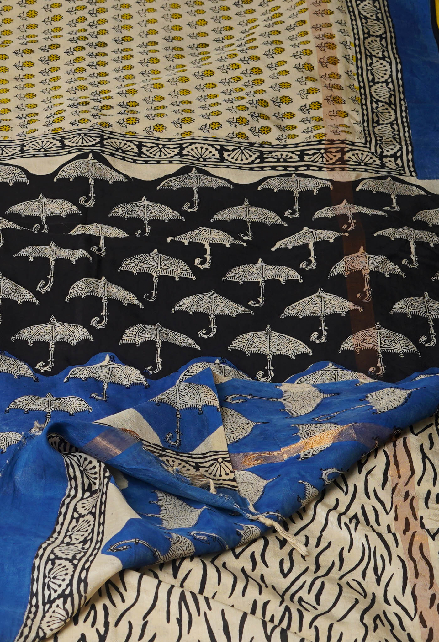 Cream Bagru Printed Soft Silk Saree-UNM71212