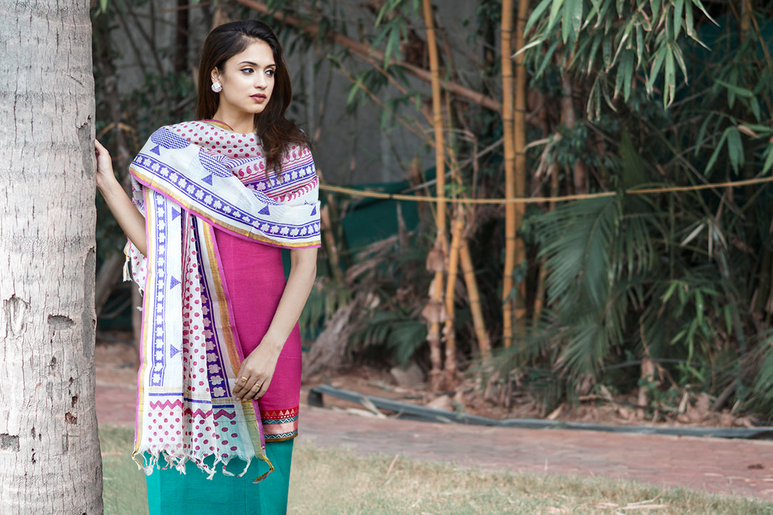 The enchanting prints and fine salwar kameez in Rajasthani cotton &amp; sico
