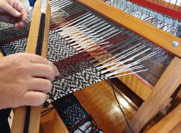 Drawn Thread Embroidery – A novel way of cutting fabric thread to create designs