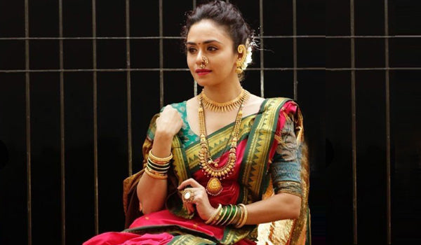 Exploring an exciting world of accessories that go best with the Indian saree