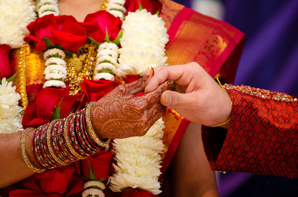 Pure Silk Sarees –  As Exclusive as the Indian Wedding
