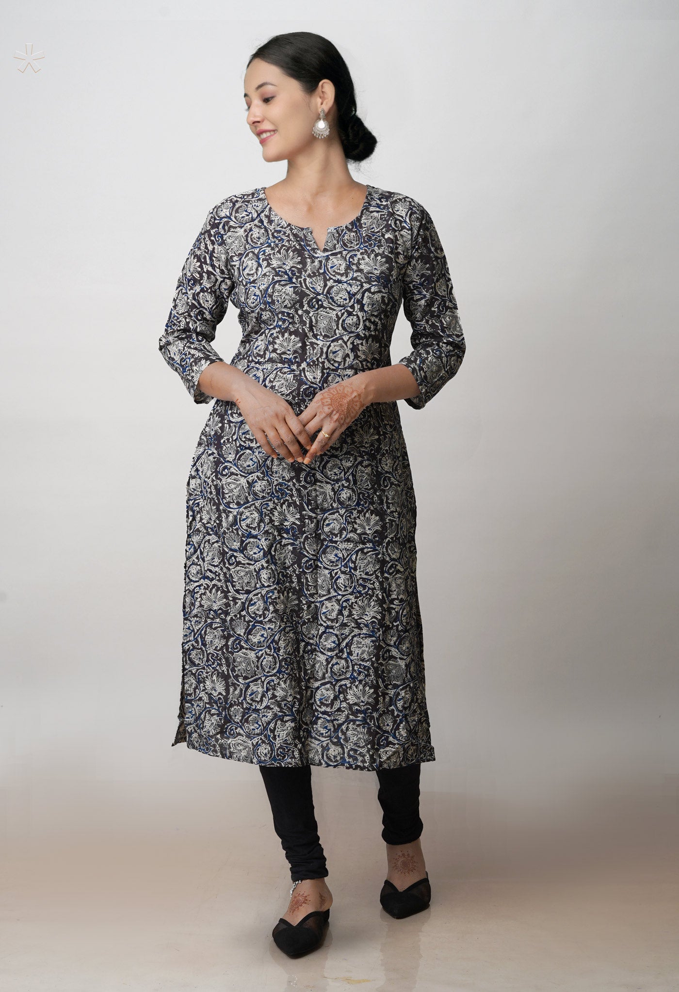 Black Pure Kalamkari Floral Printed Cotton Kurta-PKK1918