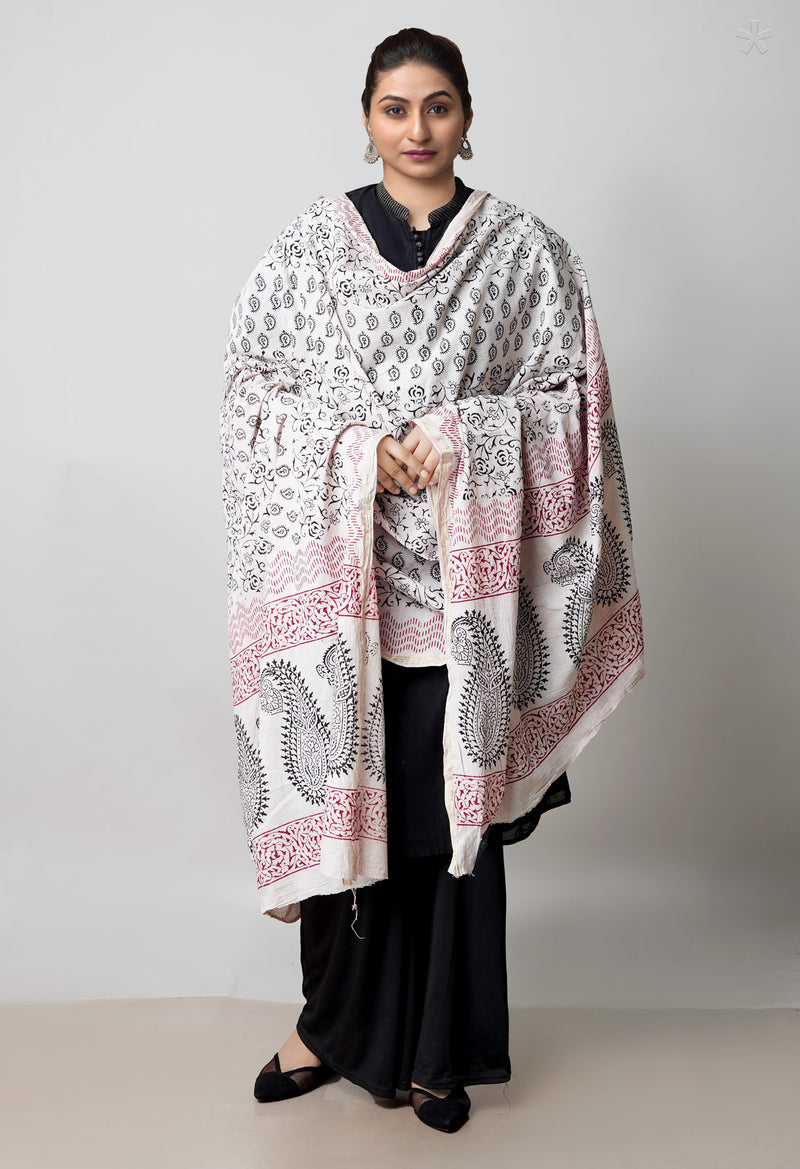 Half White Pure Cotton Bagh Printed Zari Piping Dupatta –UDS5053
