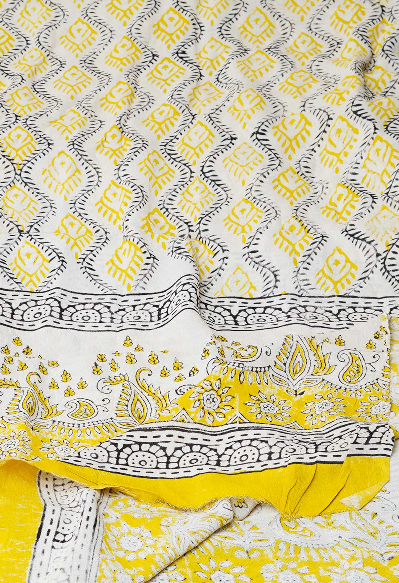 Half White Pure Batik Printed Georgette Dupatta–UDS5261