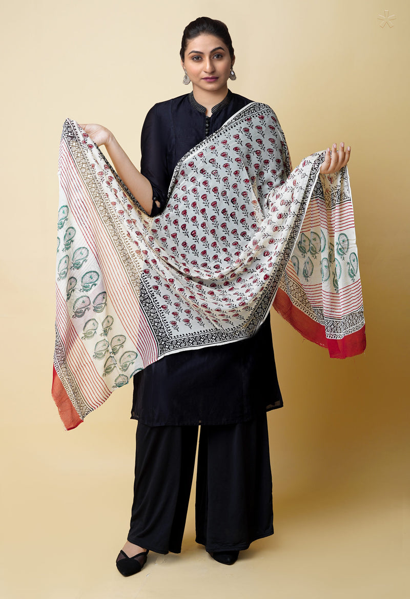 Half White Pure Batik Printed Chiffon Dupatta–UDS5277
