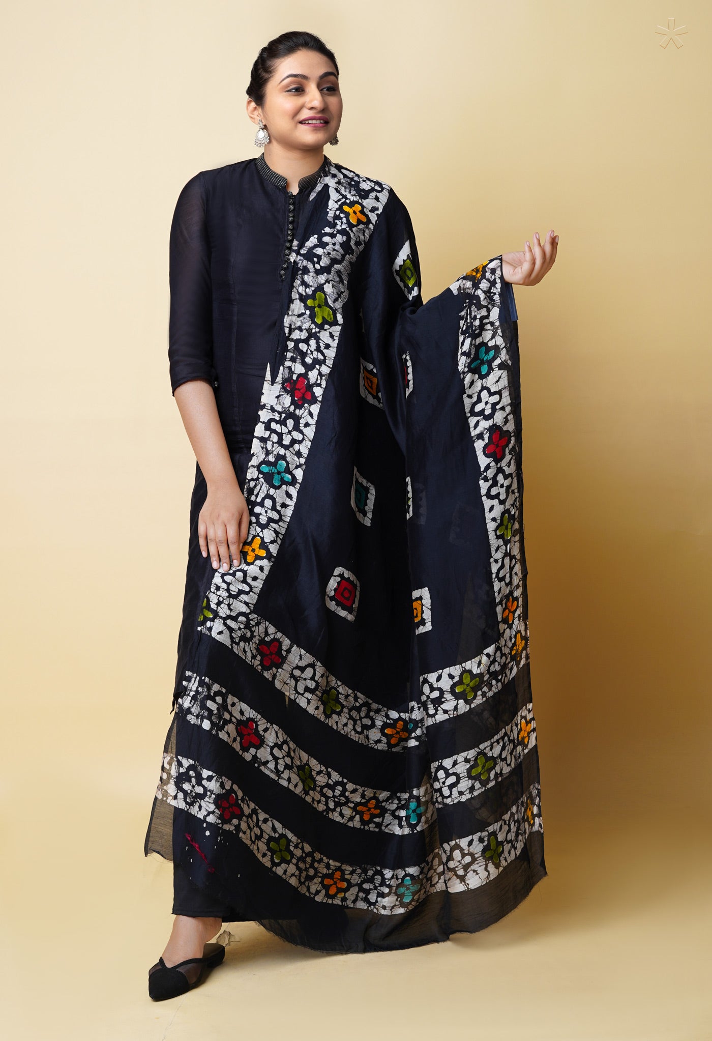 Black Pure Batik Printed Chanderi Sico Dupatta– UDS5289