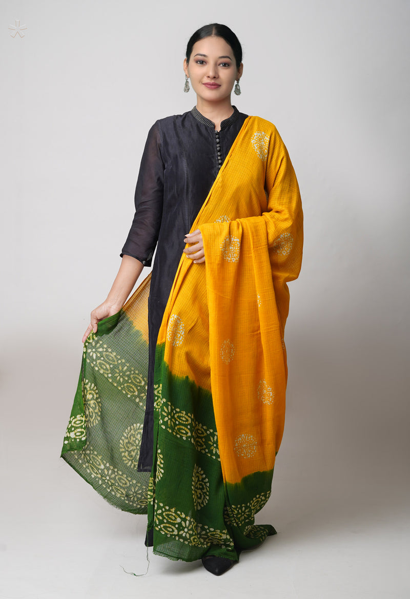 Yellow Pure Hand Batik Printed Kota Cotton Dupatta–UDS5367