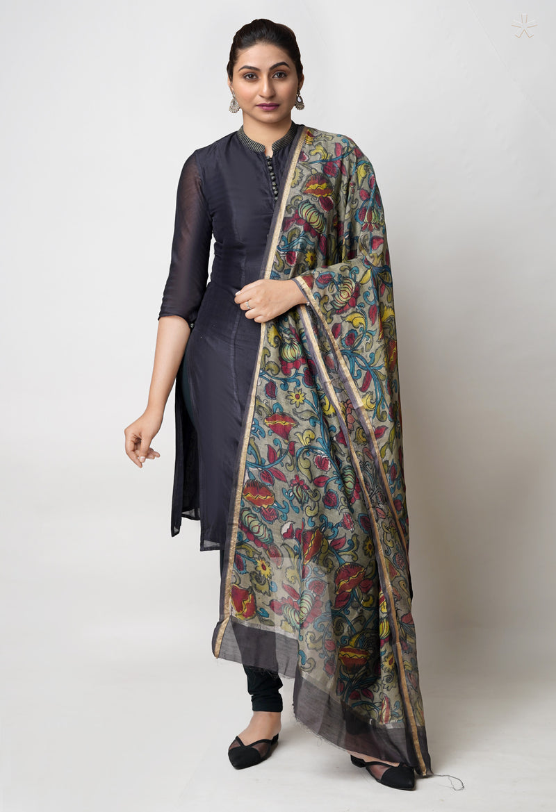 Pale Grey Pure Pen Kalamkari Hand Painted Chanderi Cotton Silk Dupatta –UDS5461