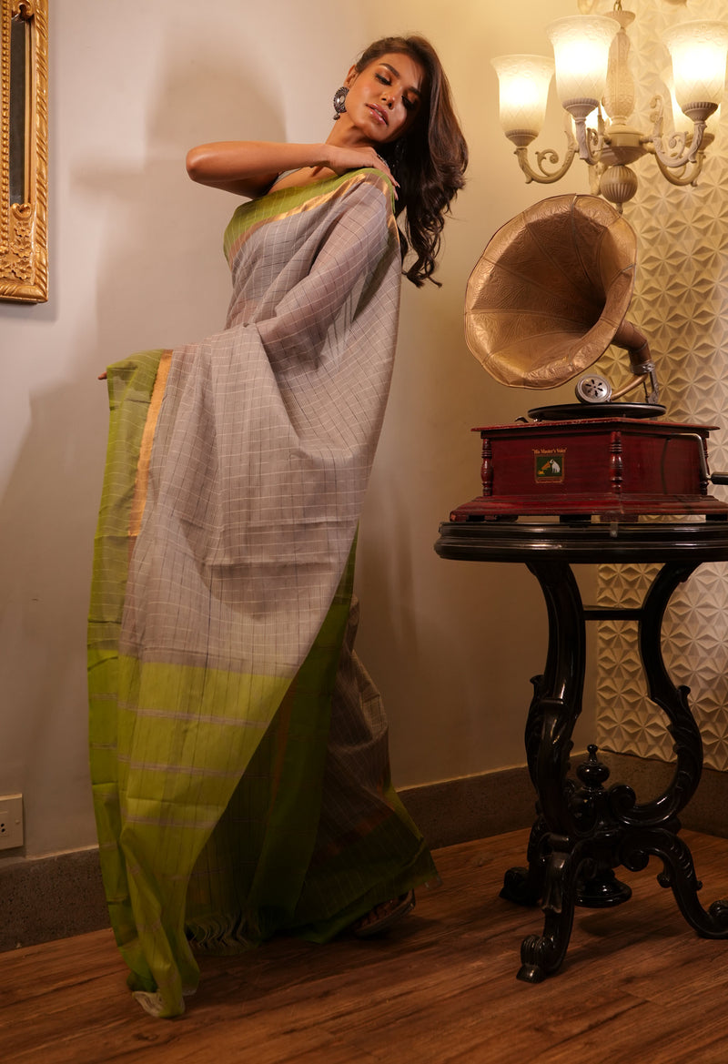 Grey Pure Handloom Mangalagiri Cotton Saree-UNM70973