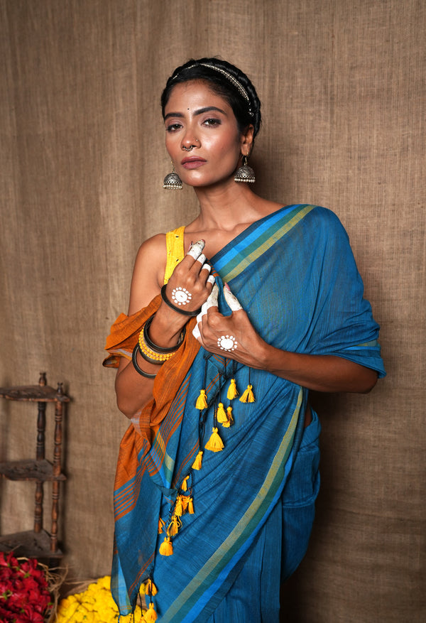 Blue-Bronze Orange Pure  Plain With Contrast Pallu Cotton  Linen Saree With Tassels-UNM72859