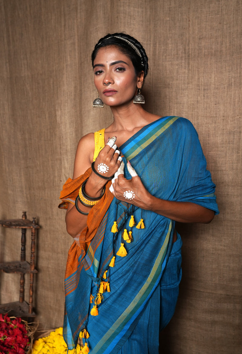 Blue-Bronze Orange Pure  Plain With Contrast Pallu Cotton  Linen Saree With Tassels-UNM72859