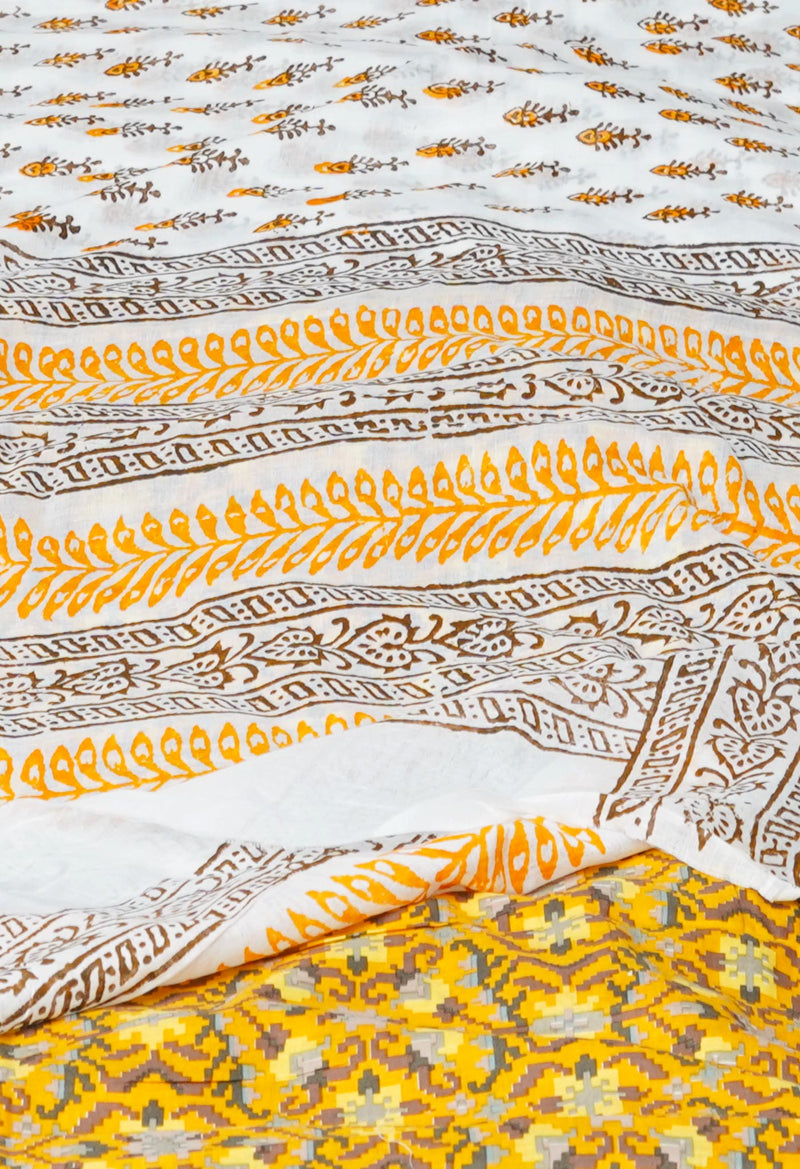 White Pure Block Printed  Superfine Mulmul Cotton Saree With Kalamkari Blouse Piece-UNM72904
