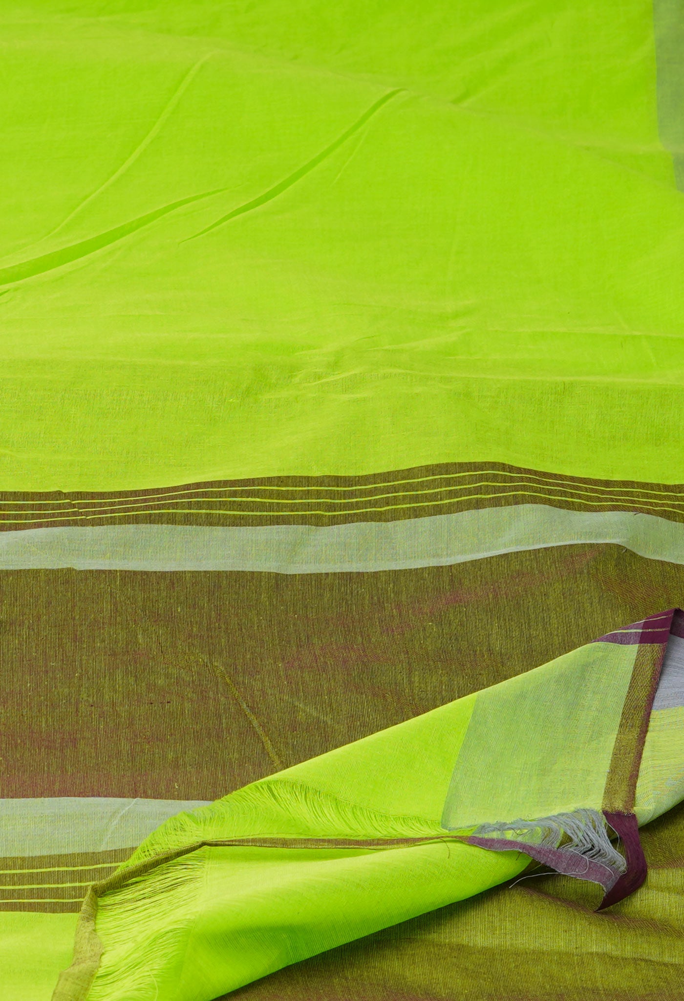 Parrot Green Pure Plain Mangalagiri Cotton Saree