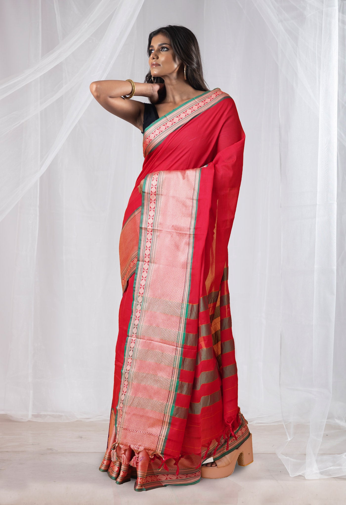Red Pure Handloom Narayani Cotton Saree-UNM78262