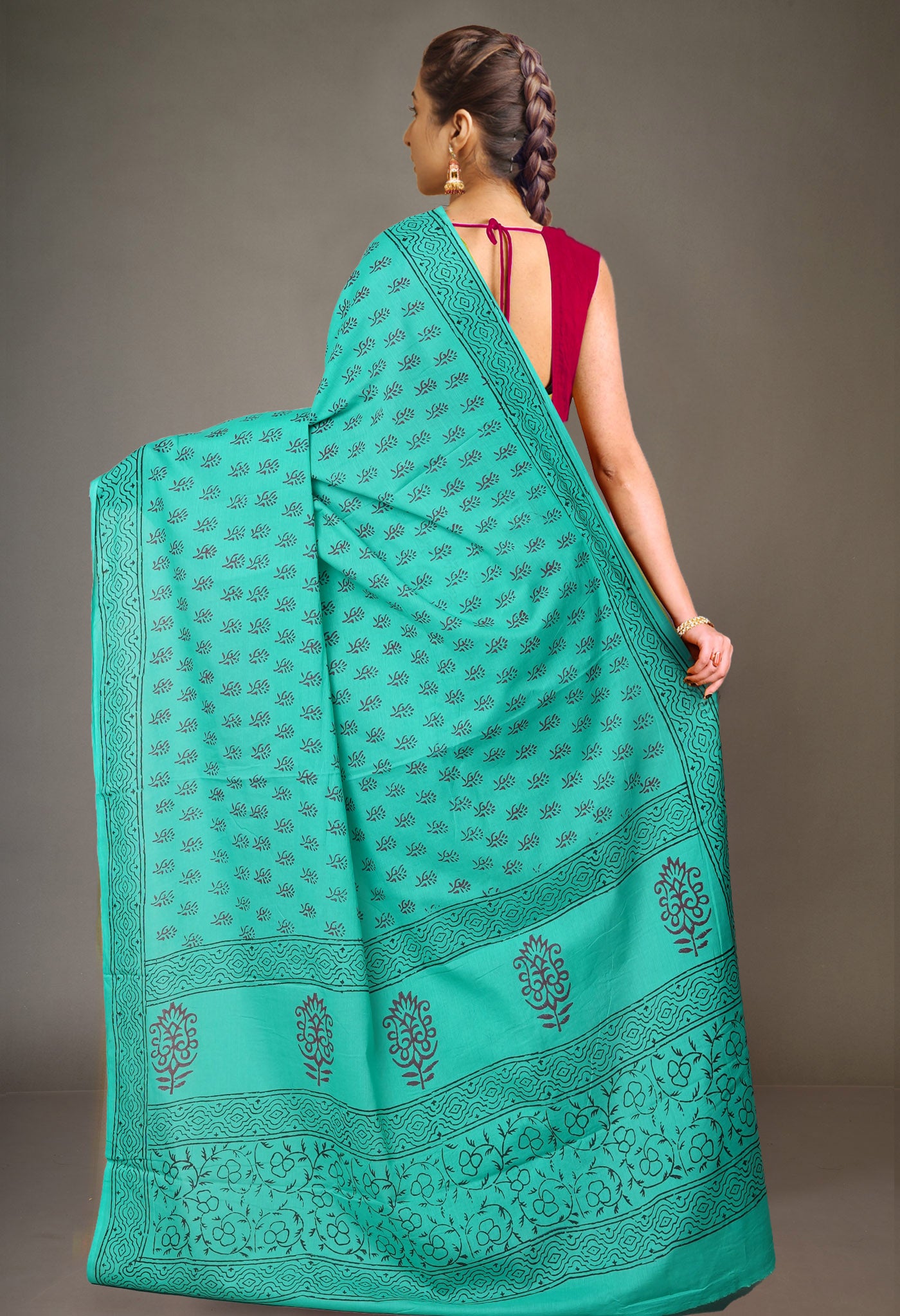 Turquoise Green Pure Block Printed Soft Cotton Saree-UNM78992