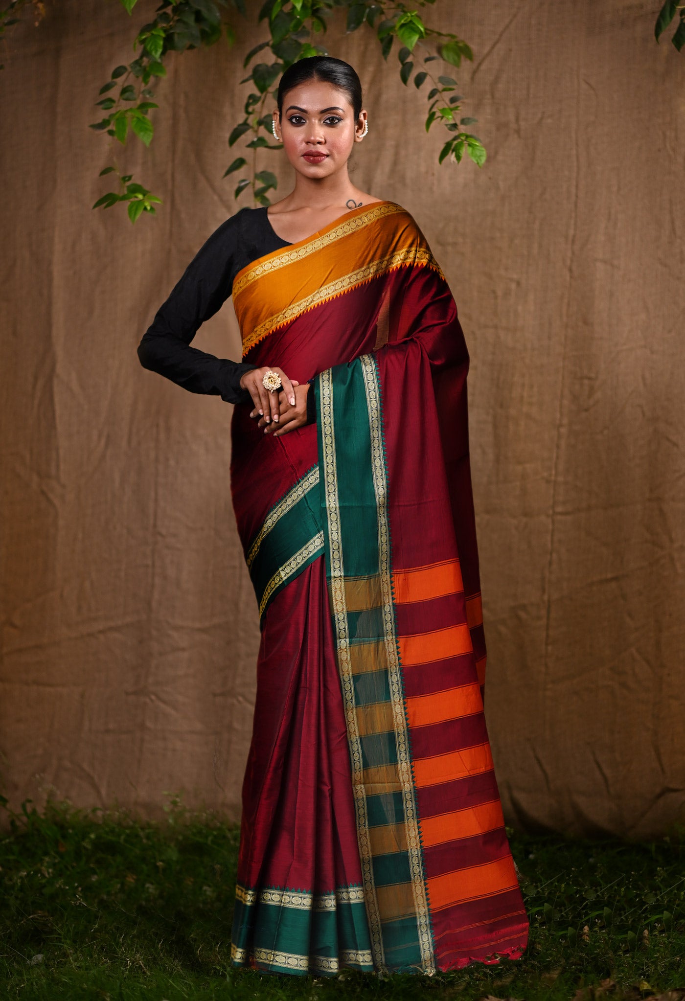 Maroon Pure Handloom Narayani Cotton Saree-UNM79013