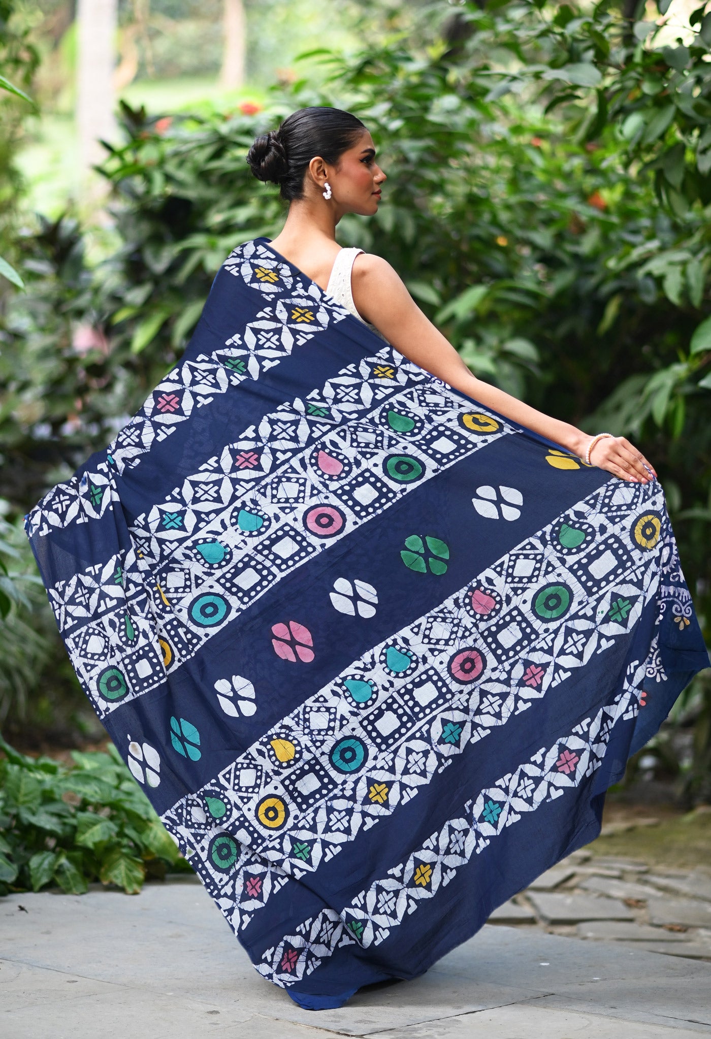 Navy Blue Pure  Wax Batik Printed Soft Cotton Saree-UNM80556