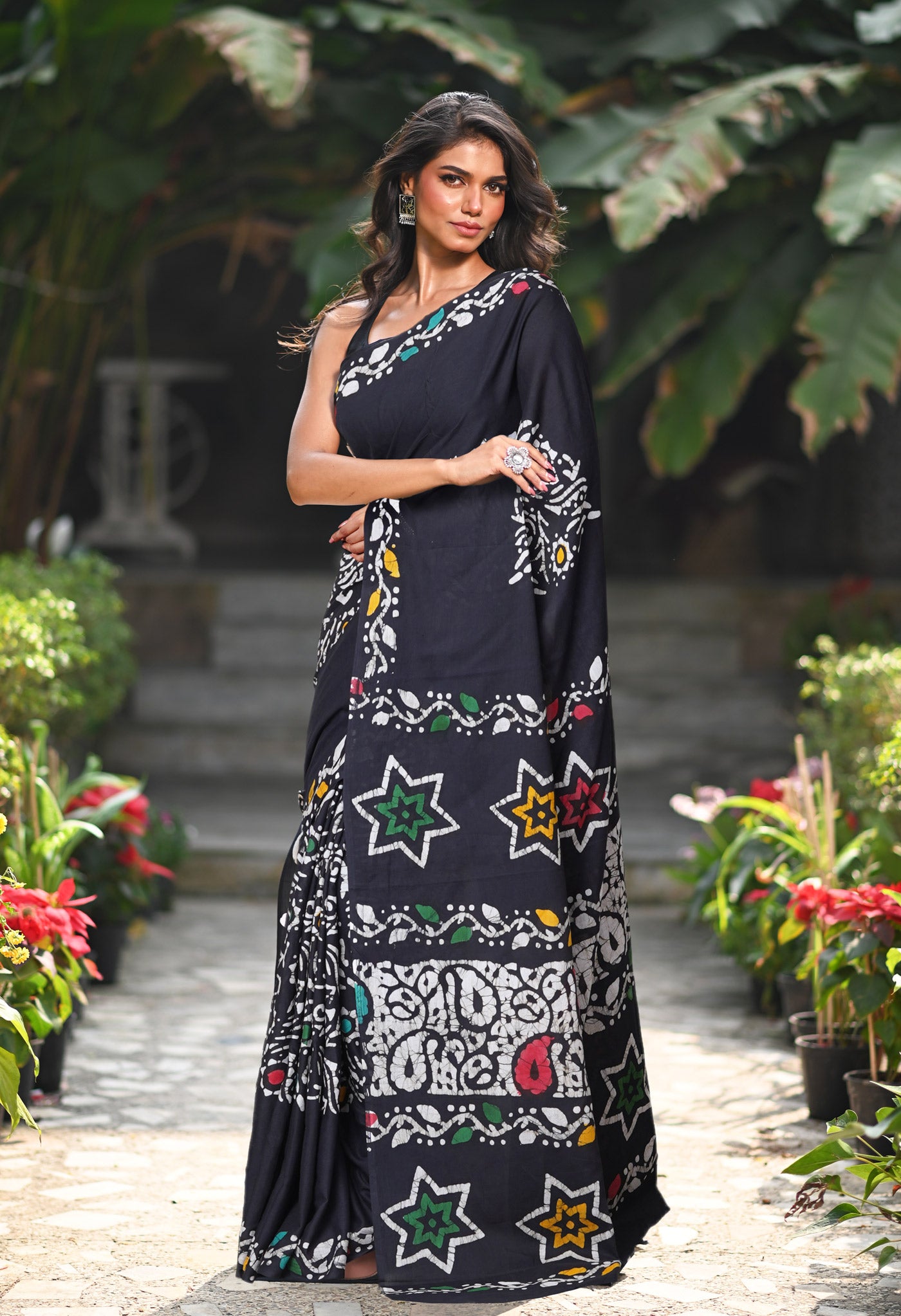 Black Pure  Wax Batik Printed Soft Cotton Saree-UNM80558