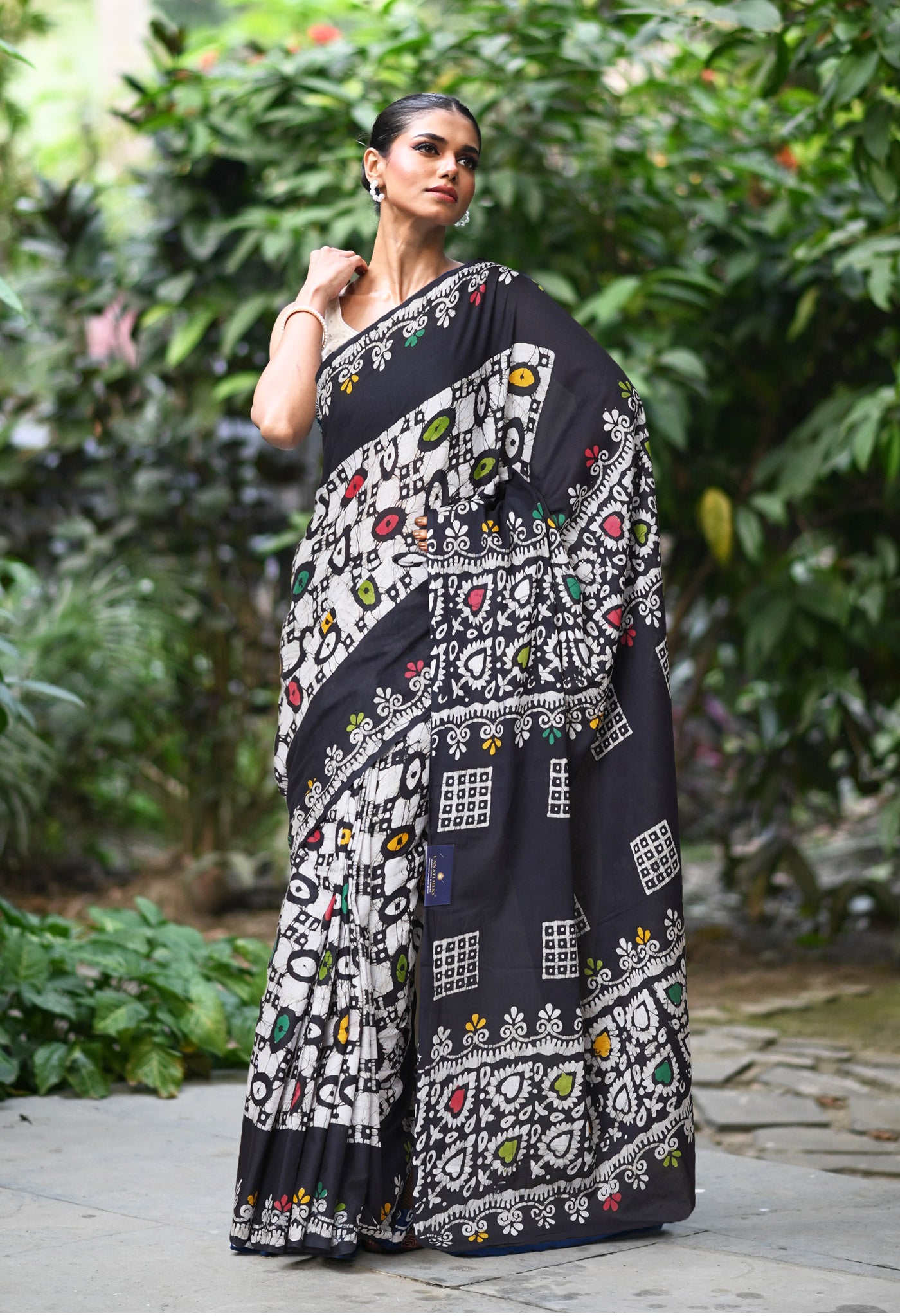 Black Pure  Wax Batik Printed Soft Cotton Saree-UNM80575