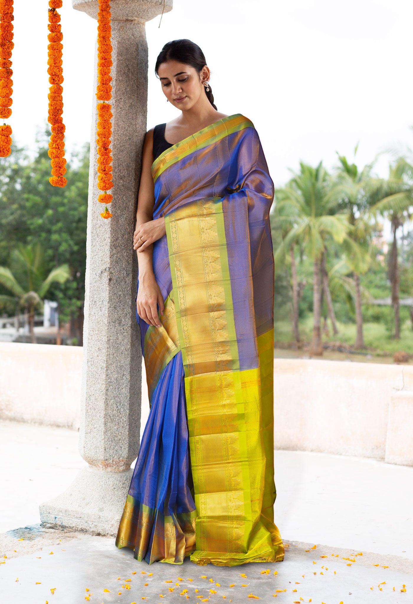 Blue-Green Pure Handloom Gadwal Soft Silk Saree-UNM80742