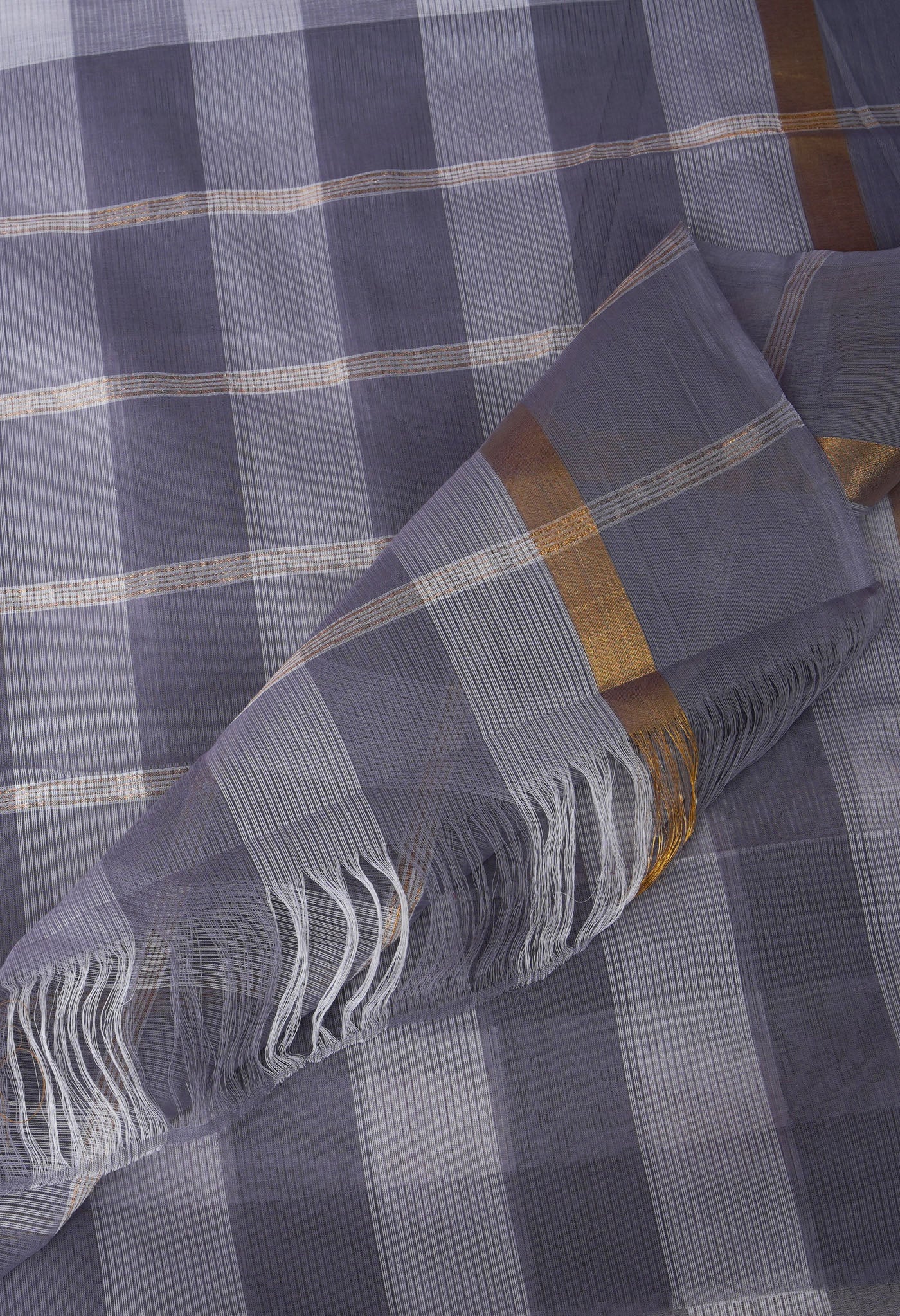 Grey-White Pure Woven Checks Pavani Mangalgiri Cotton Saree-UNM83150