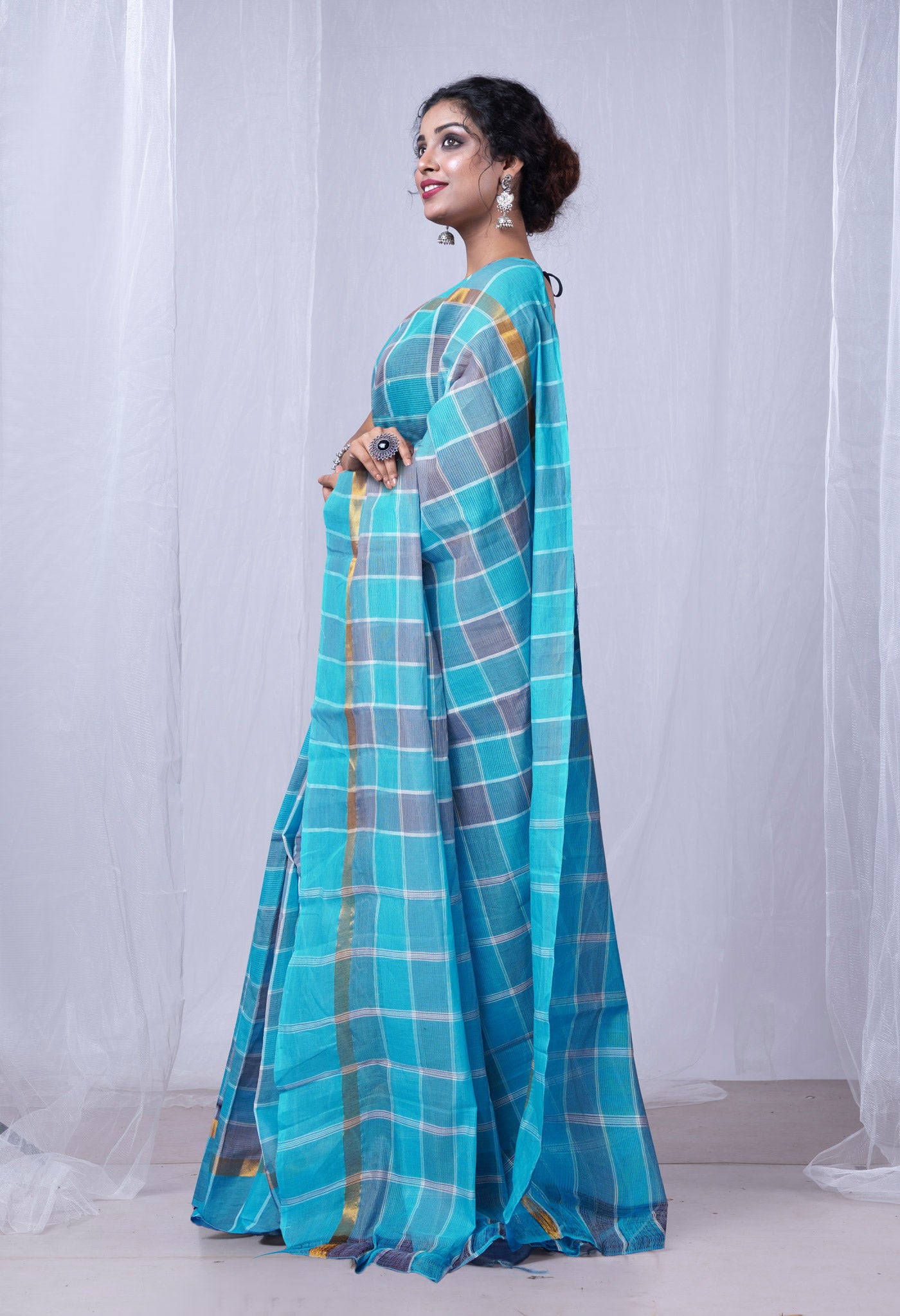 Blue-Grey Pure Woven Checks Pavani Mangalgiri Cotton Saree-UNM83151