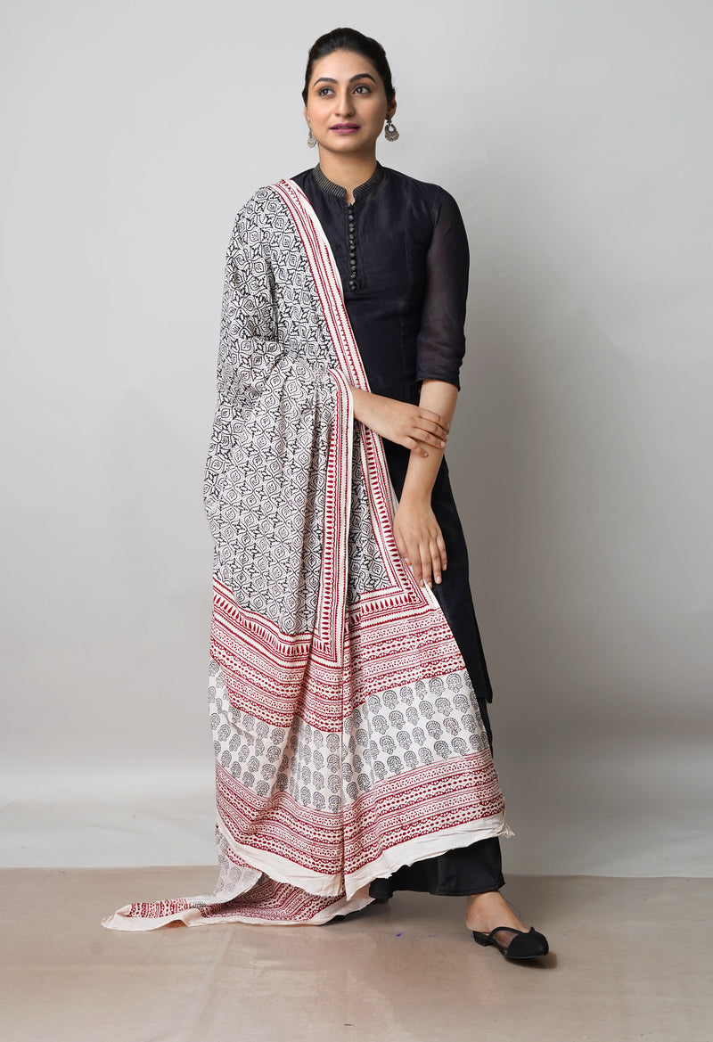 Half White Pure Superfine Mulmul Cotton Bagh Printed Dupatta –UDS5016