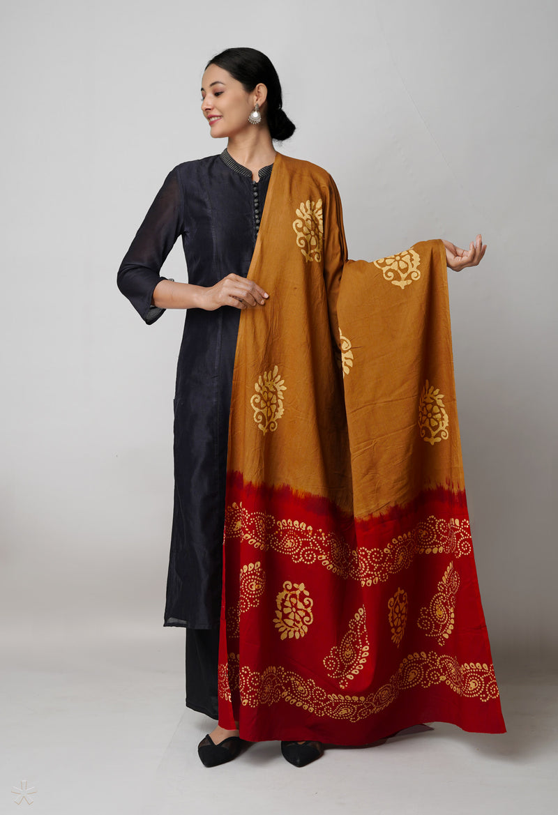 Brown Pure Hand Batik Printed Soft Cotton Dupatta–UDS5375