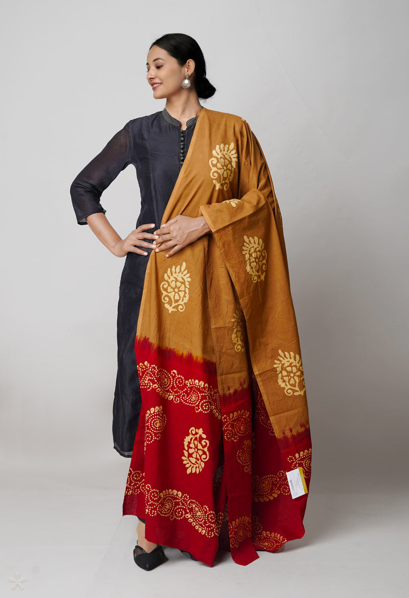 Brown Pure Hand Batik Printed Soft Cotton Dupatta–UDS5375
