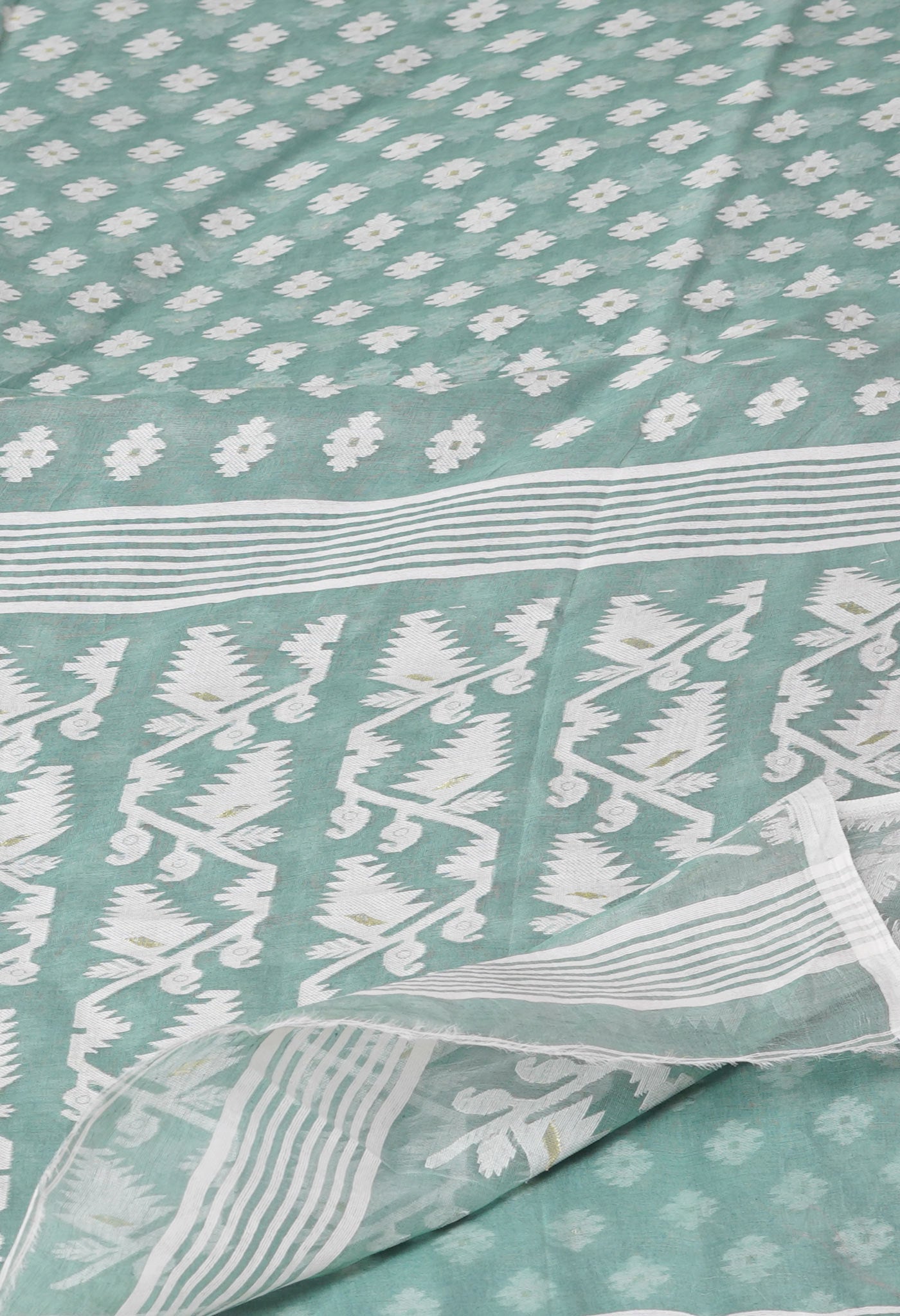 Pale Green Pure Handloom Handloom Dhaka Jamdhani Bengal Cotton Saree-UNM71873