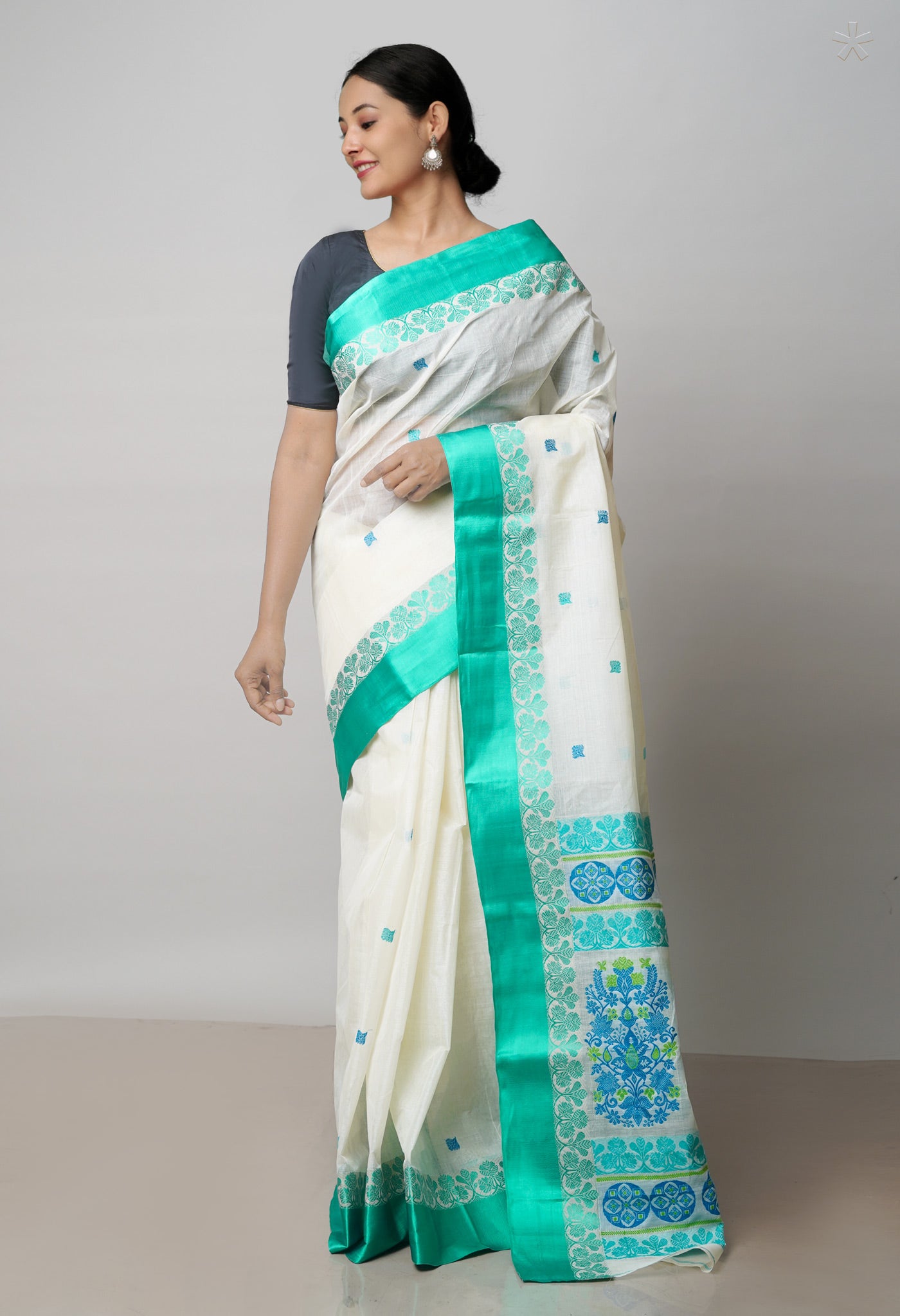 Half White Pure Handloom Handloom Dhaka Jamdhani Bengal Cotton Saree-UNM71889