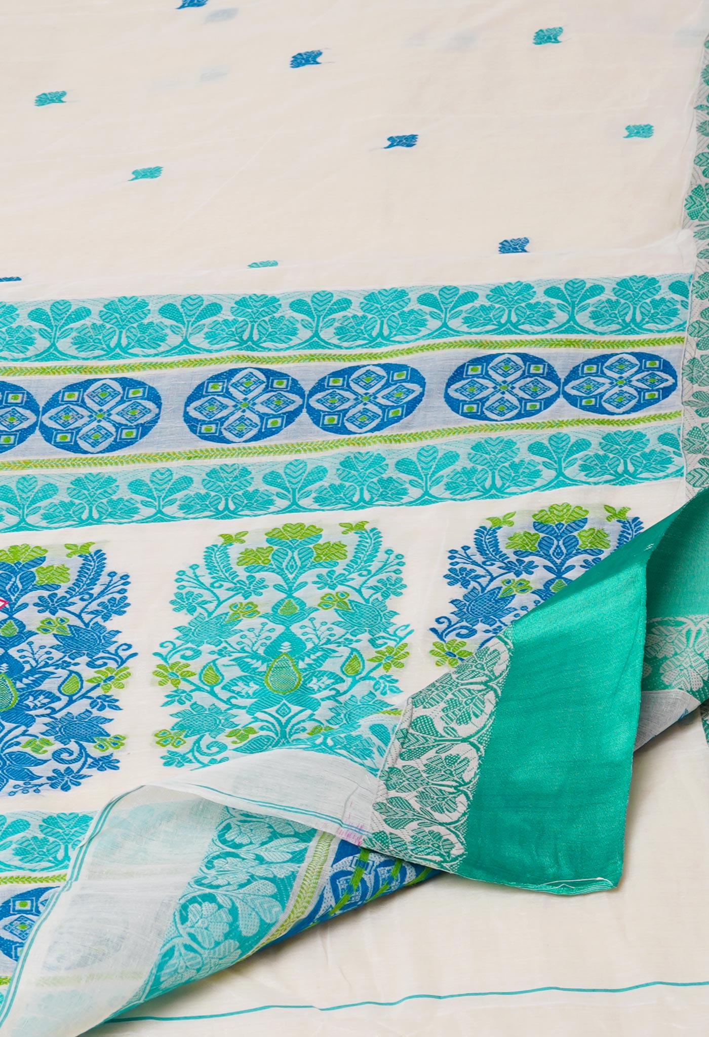 Half White Pure Handloom Handloom Dhaka Jamdhani Bengal Cotton Saree-UNM71889