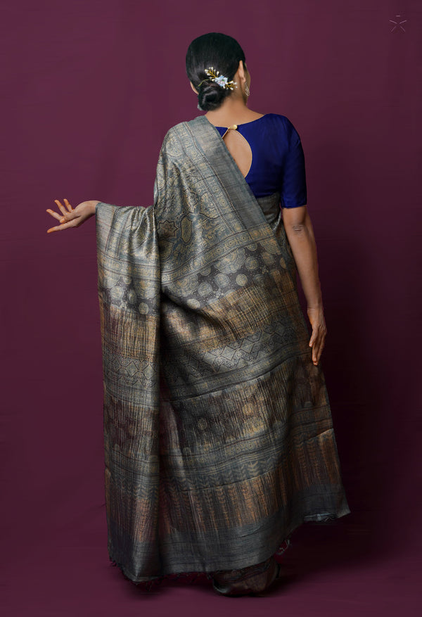 Grey Pure Handloom Block Printed  Bengal Tussar Silk Saree-UNM72204