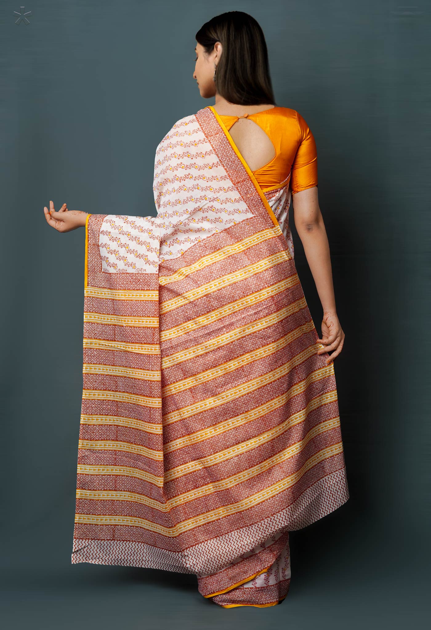 White Pure  Block Printed Superfine Mulmul  Cotton Saree-UNM72567