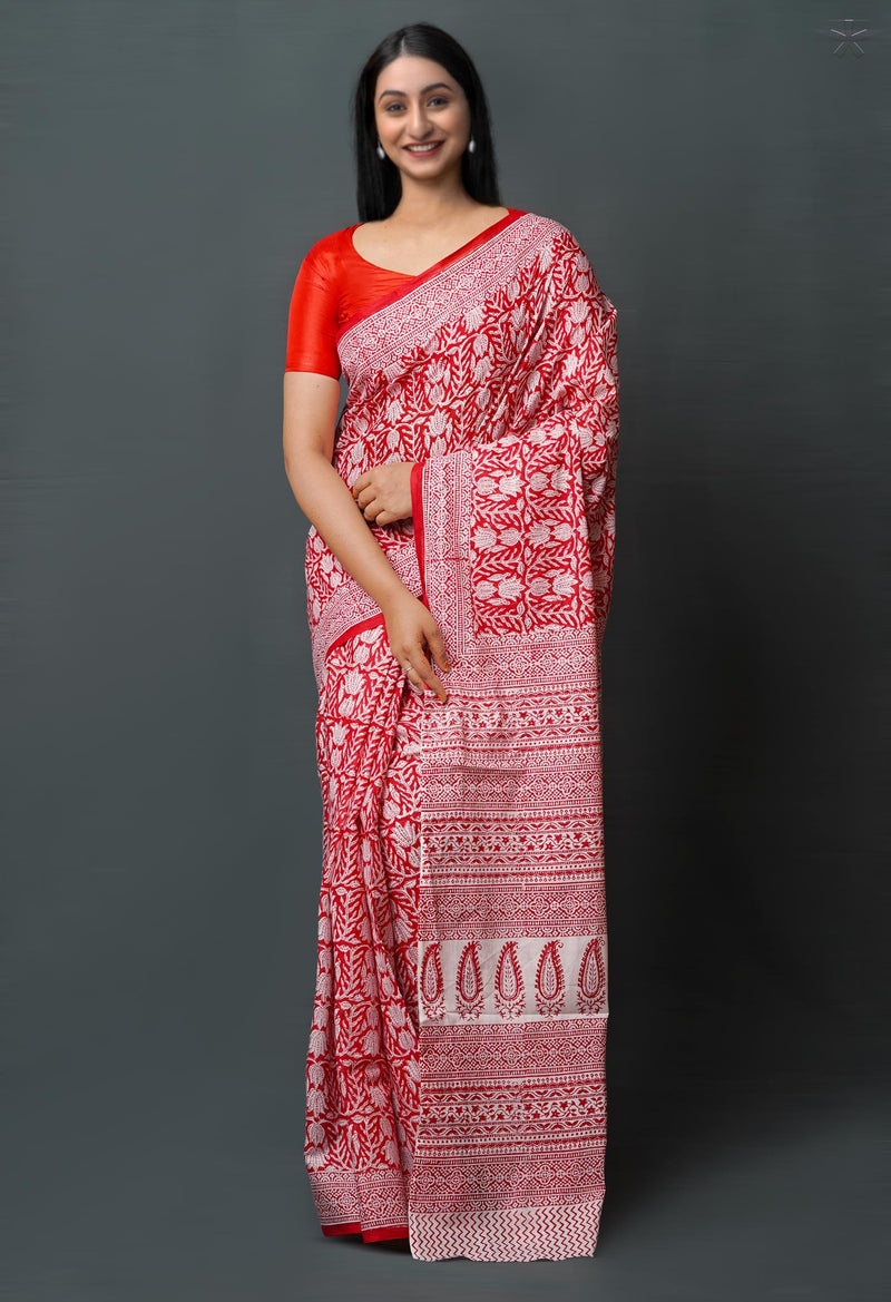 Red Pure  Block Printed Superfine Mulmul  Cotton Saree-UNM72612