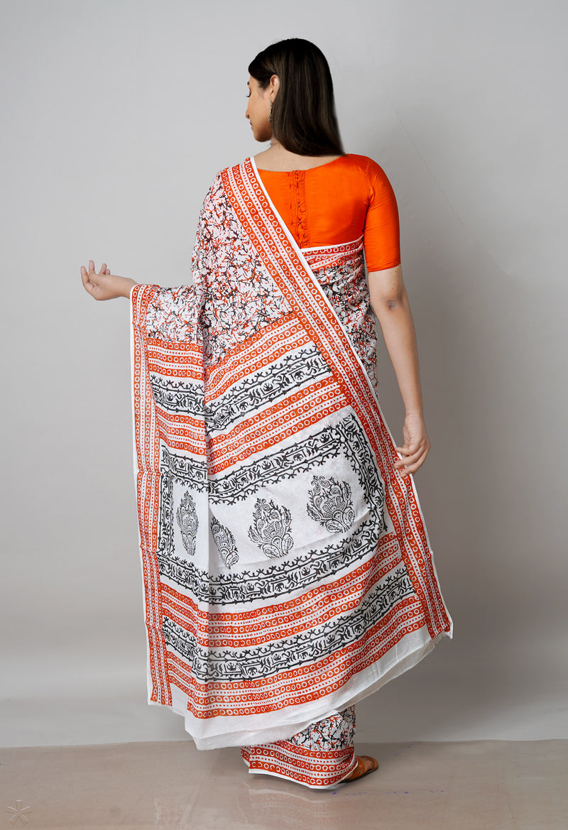 White Pure Block Printed  Superfine Mulmul Cotton Saree With Kalamkari Blouse Piece-UNM72914