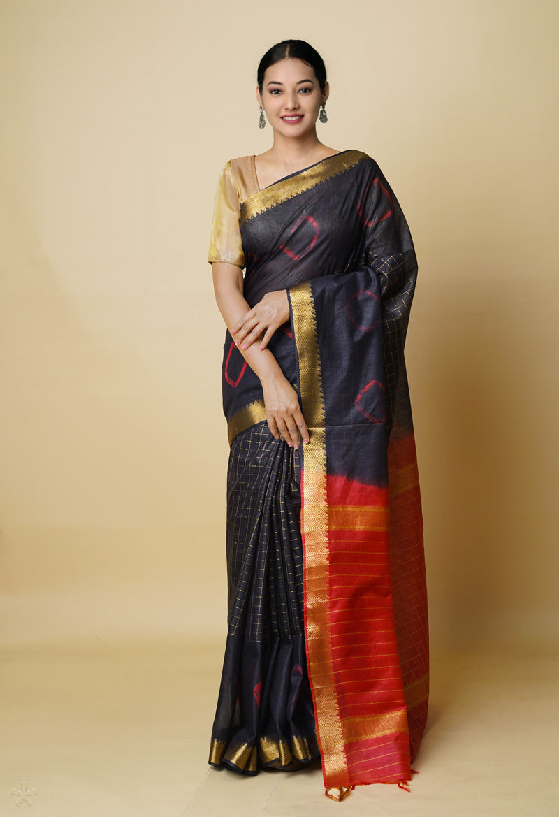 Black-Red  Dyed Printed And Zari Weaving Checks Mangalagiri Sico Saree-UNM73147