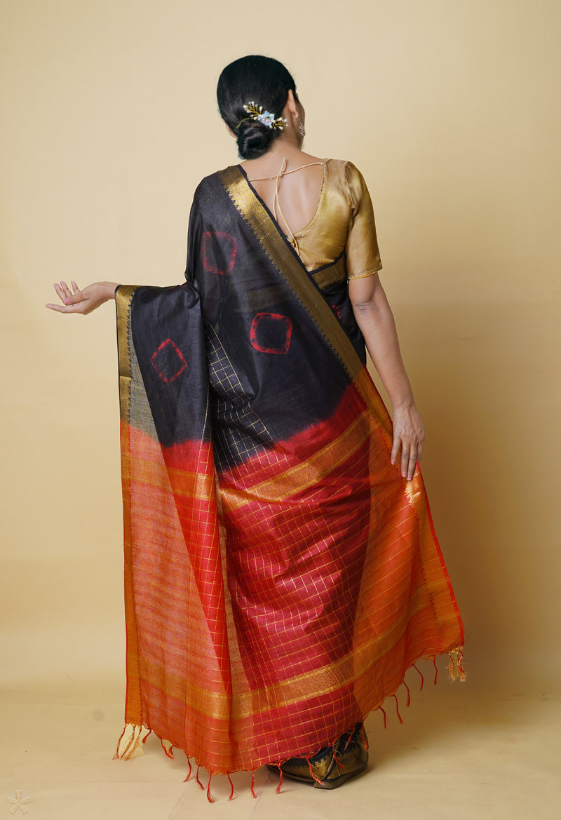 Black-Red  Dyed Printed And Zari Weaving Checks Mangalagiri Sico Saree-UNM73147