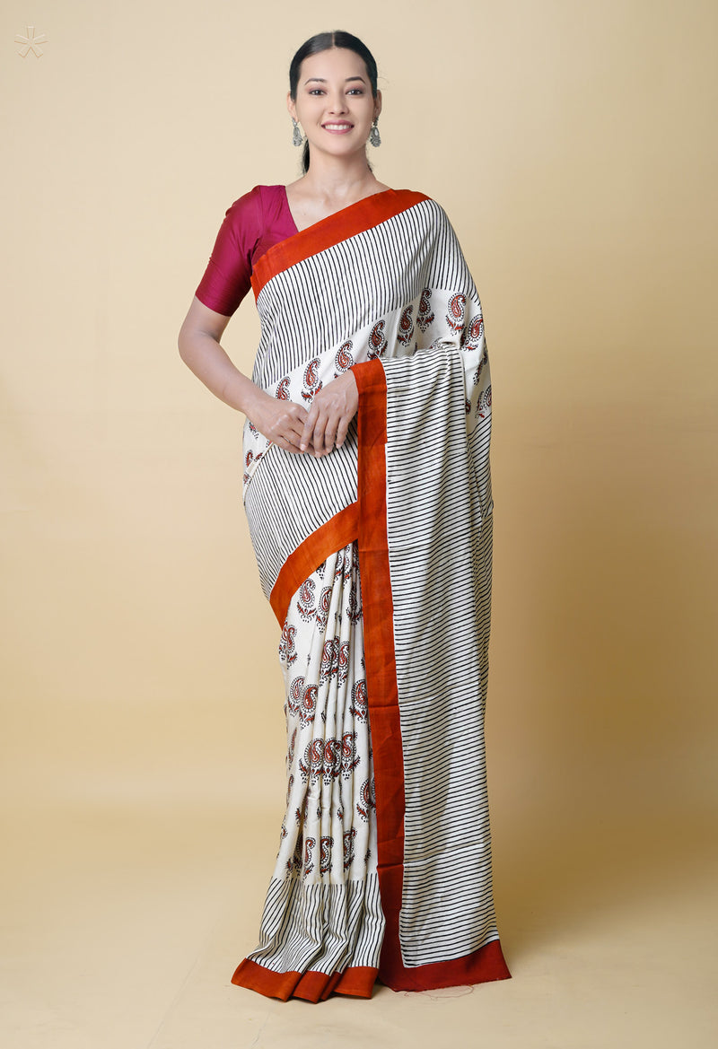Ivory Pure  Bagru Printed Crepe Silk Saree-UNM73257