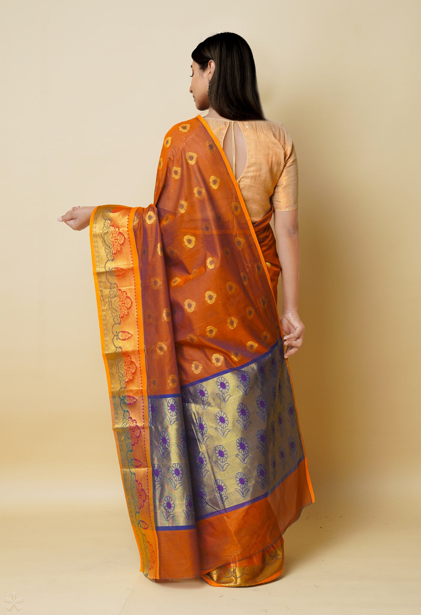 Orange Pure Handloom Meena Mercerized Gadwal Cotton Saree