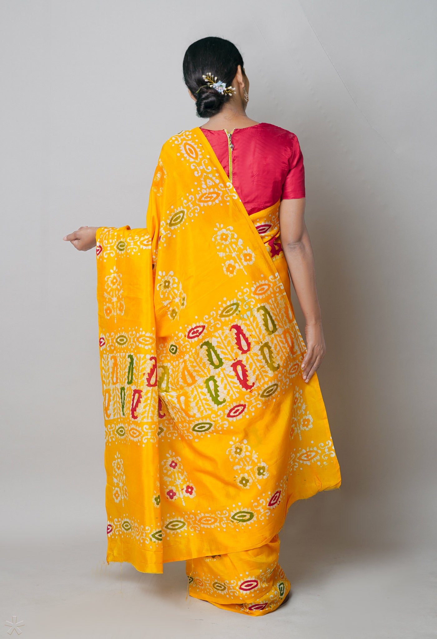 Yellow Pure  Hand Block Wax Batik Printed Soft Silk Saree-UNM74185