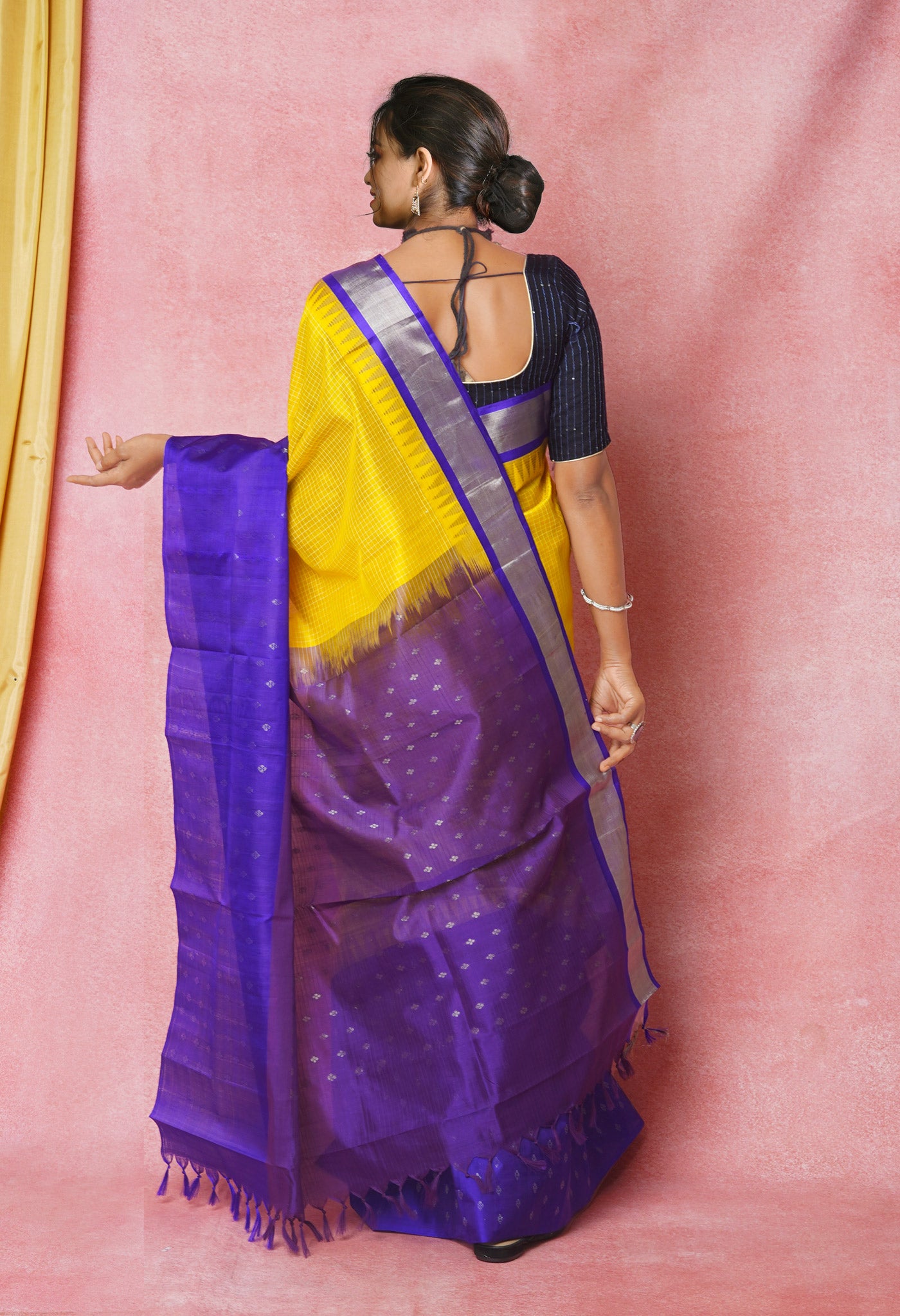 Yellow-Dark Blue Pure Handloom Kanjivaram Silk Saree