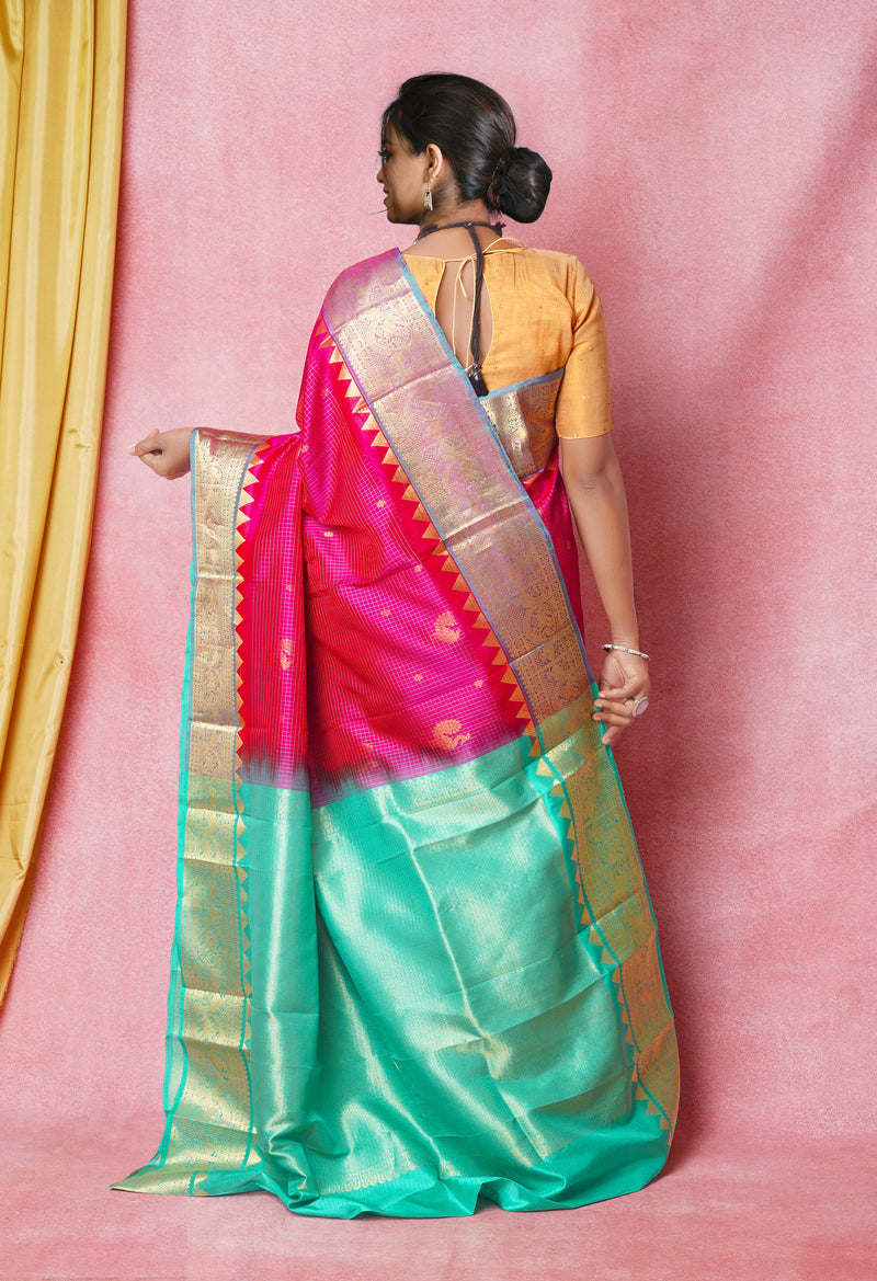 Pink-Turquoise Blue Pure Handloom Kanjivaram With Checks Weaving Silk Saree-UNM74250