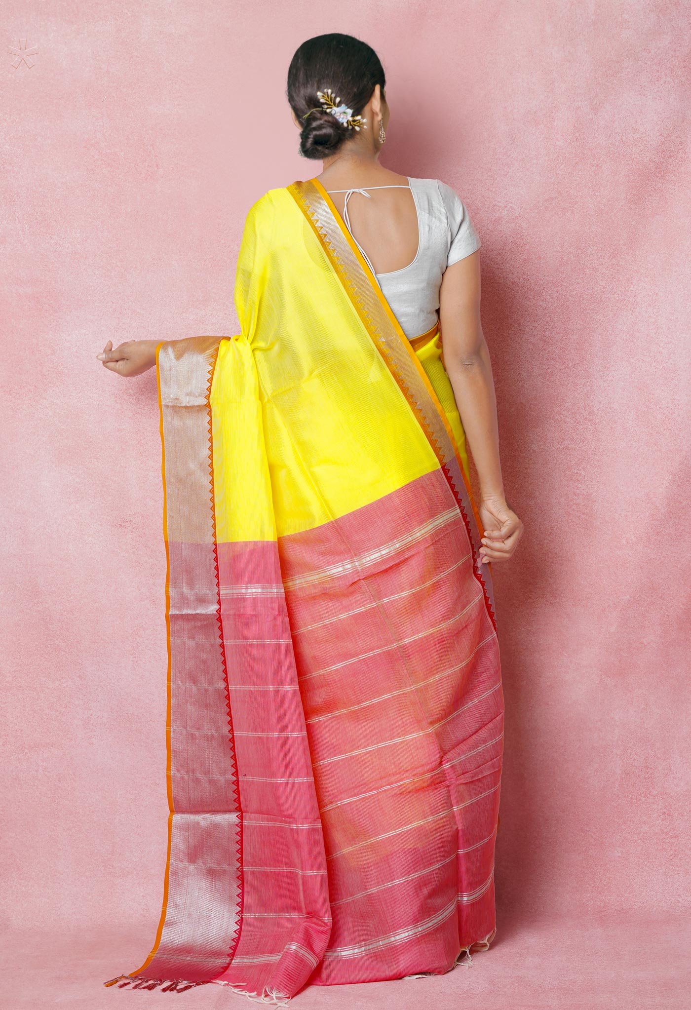 Yellow Pure Handloom Mangalgiri Silk Saree
