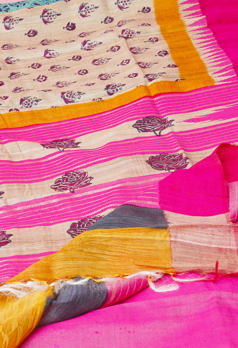 Off White Pure Handloom Hand Block Printed Vidarbha Tussar Silk Saree-UNM74503