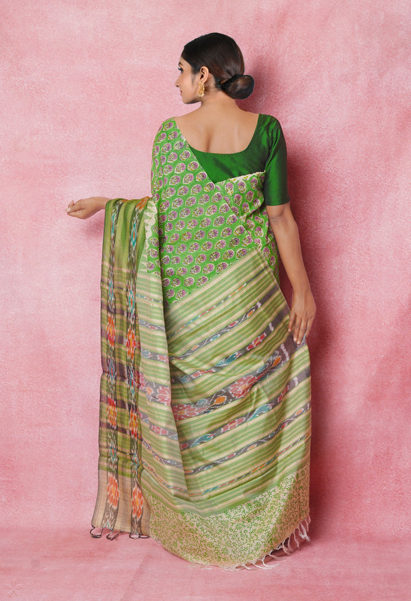 Green Pure Handloom Hand Block Printed Vidarbha Tussar Silk Saree-UNM74522