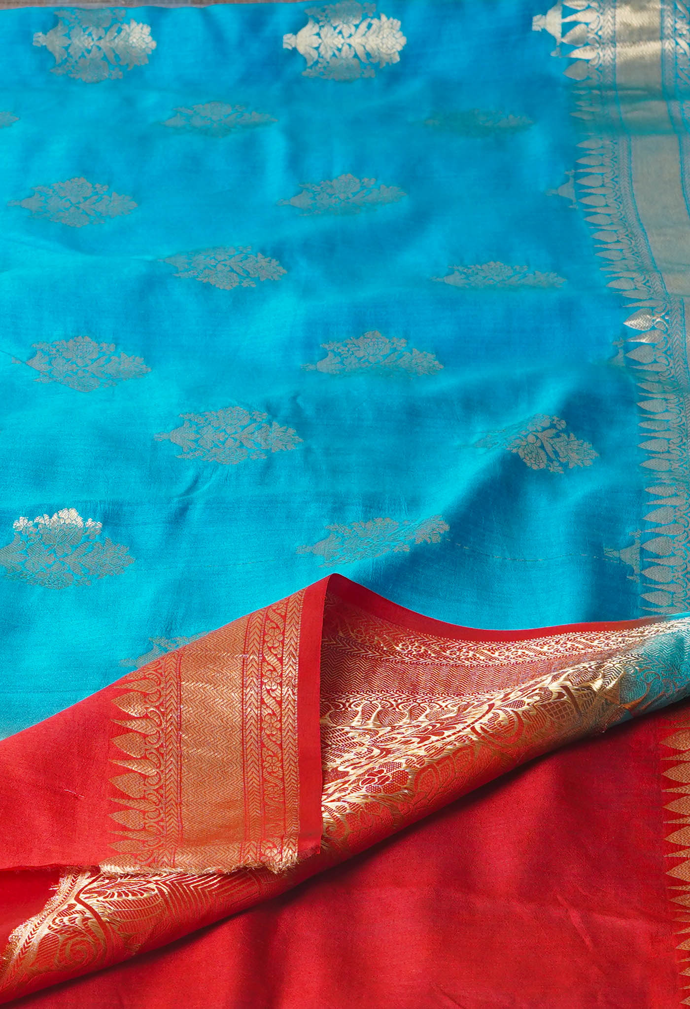 Blue Pure Dyed Banarasi Chiniya Silk Saree