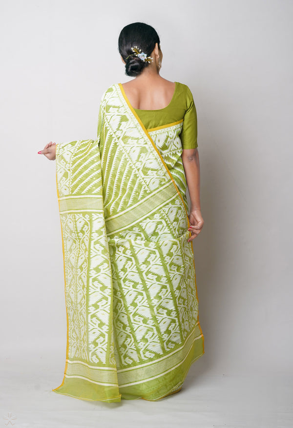 Parrot Green Pure  Jamdhani Bengal Cotton Saree-UNM75208