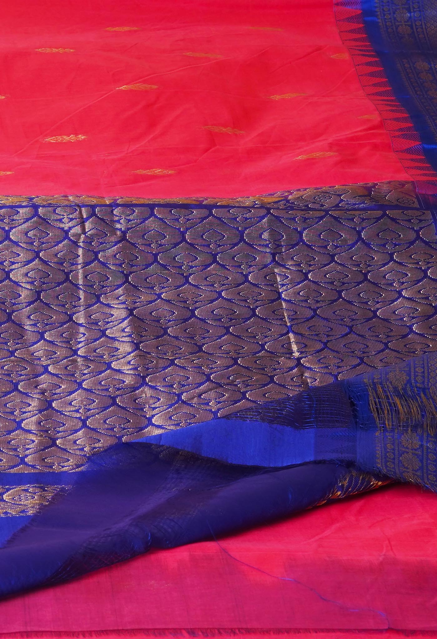 Pink Pure Handcrafted Gadwal cotton Saree