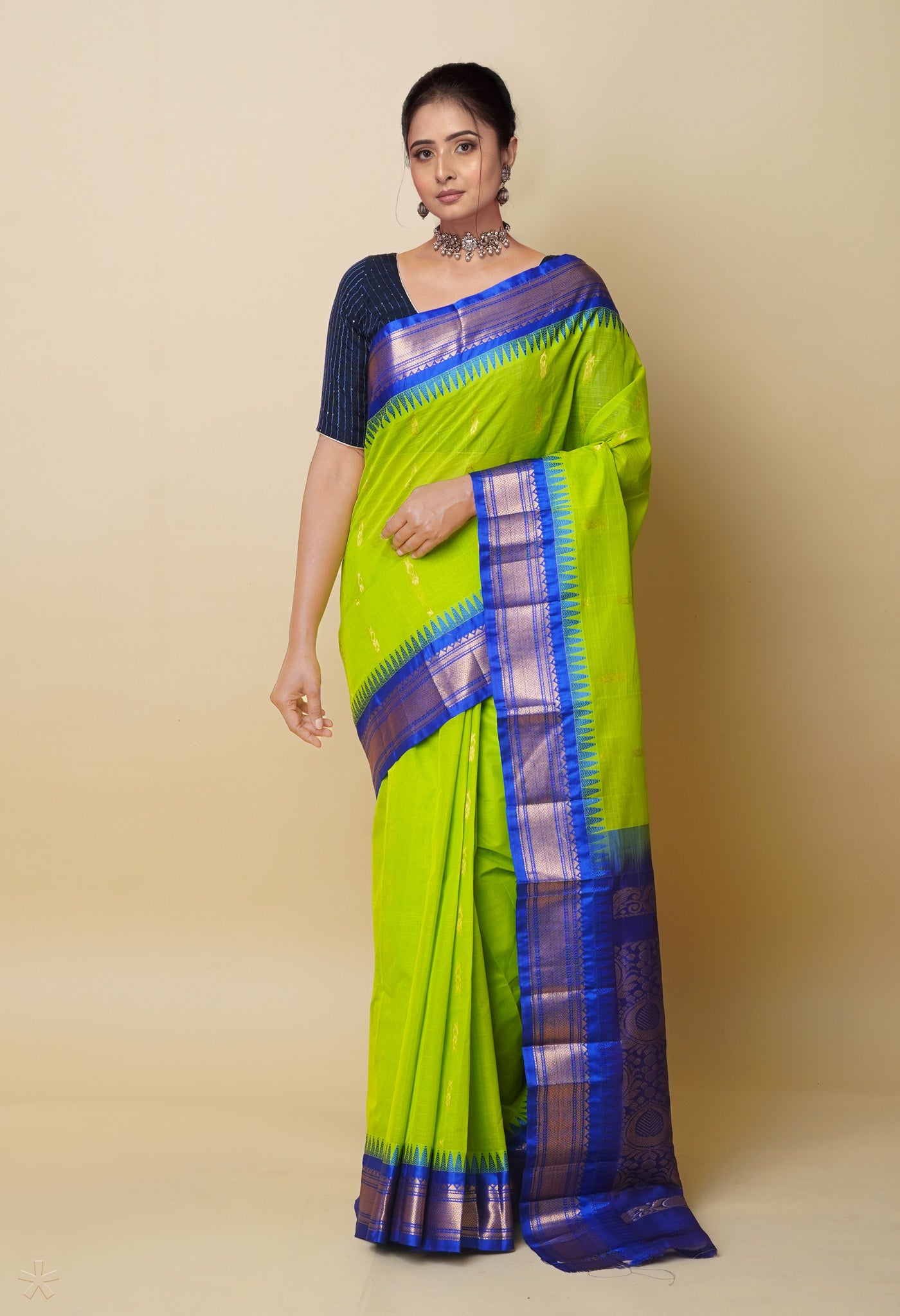 Parrot Green Pure  Handcrafted Gadwal cotton Saree-UNM75383
